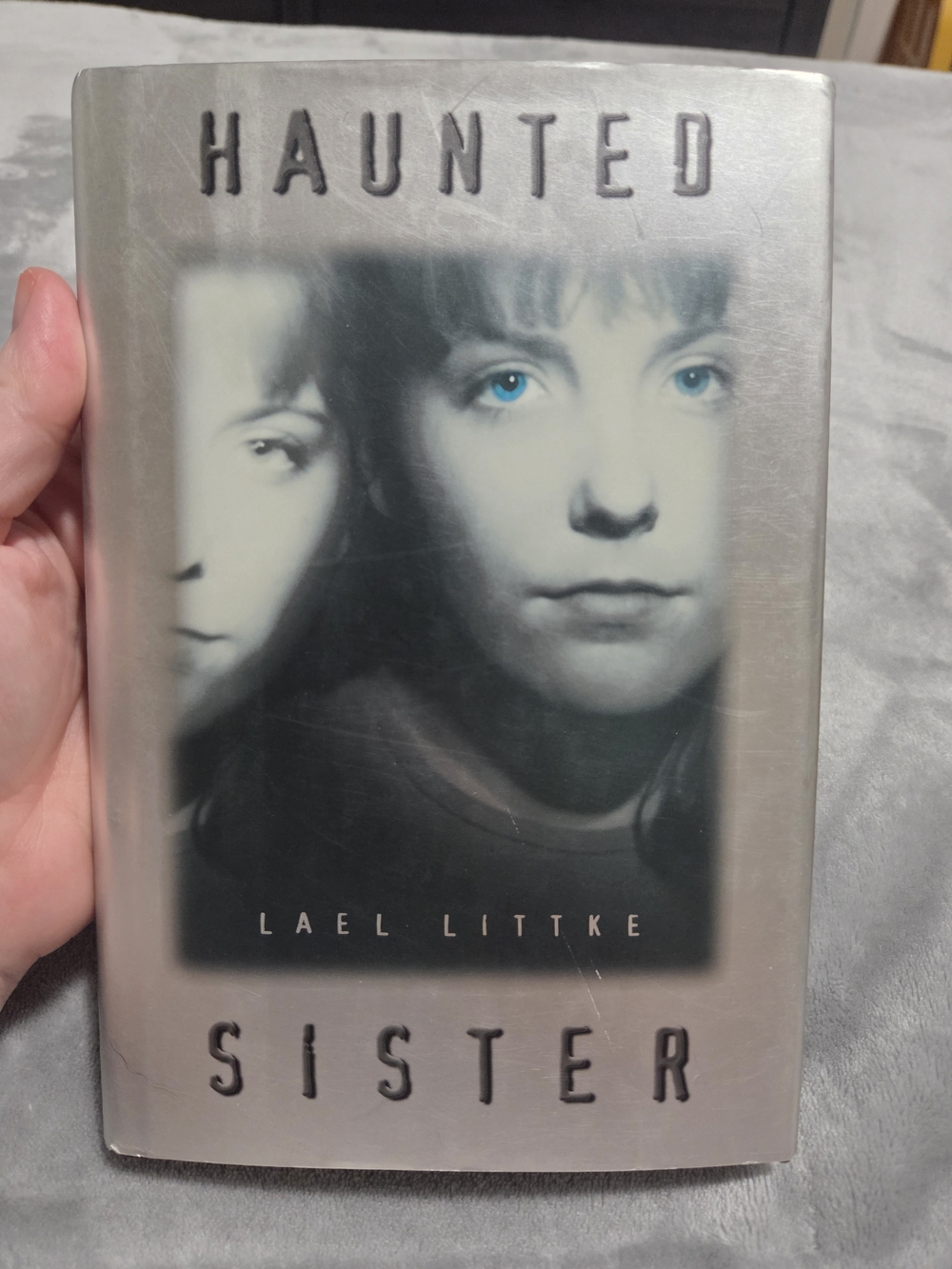 Haunted Sister by Lael Littke Hardcover Book w/ Dust Jacket